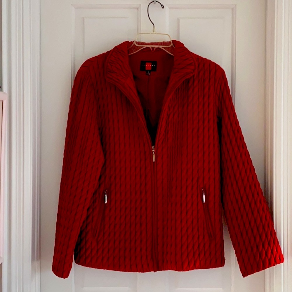 Gallery Women Water Resistant Red Stretch Quilted Lightweight Zippered Jacket
